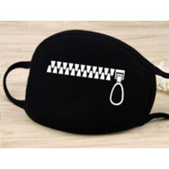 Не медицинская маска с принтом 